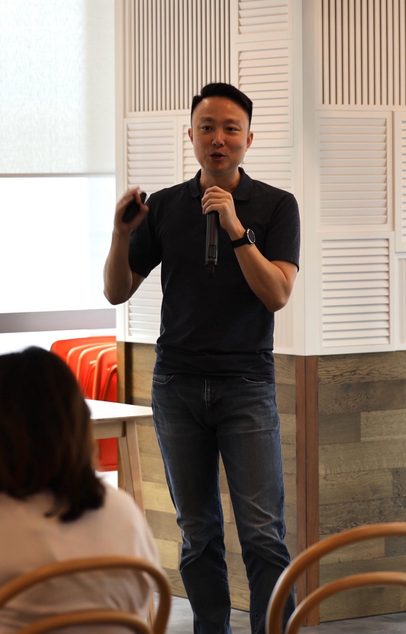 Keith Teo, founder of Cclarity, speaking at a workshop